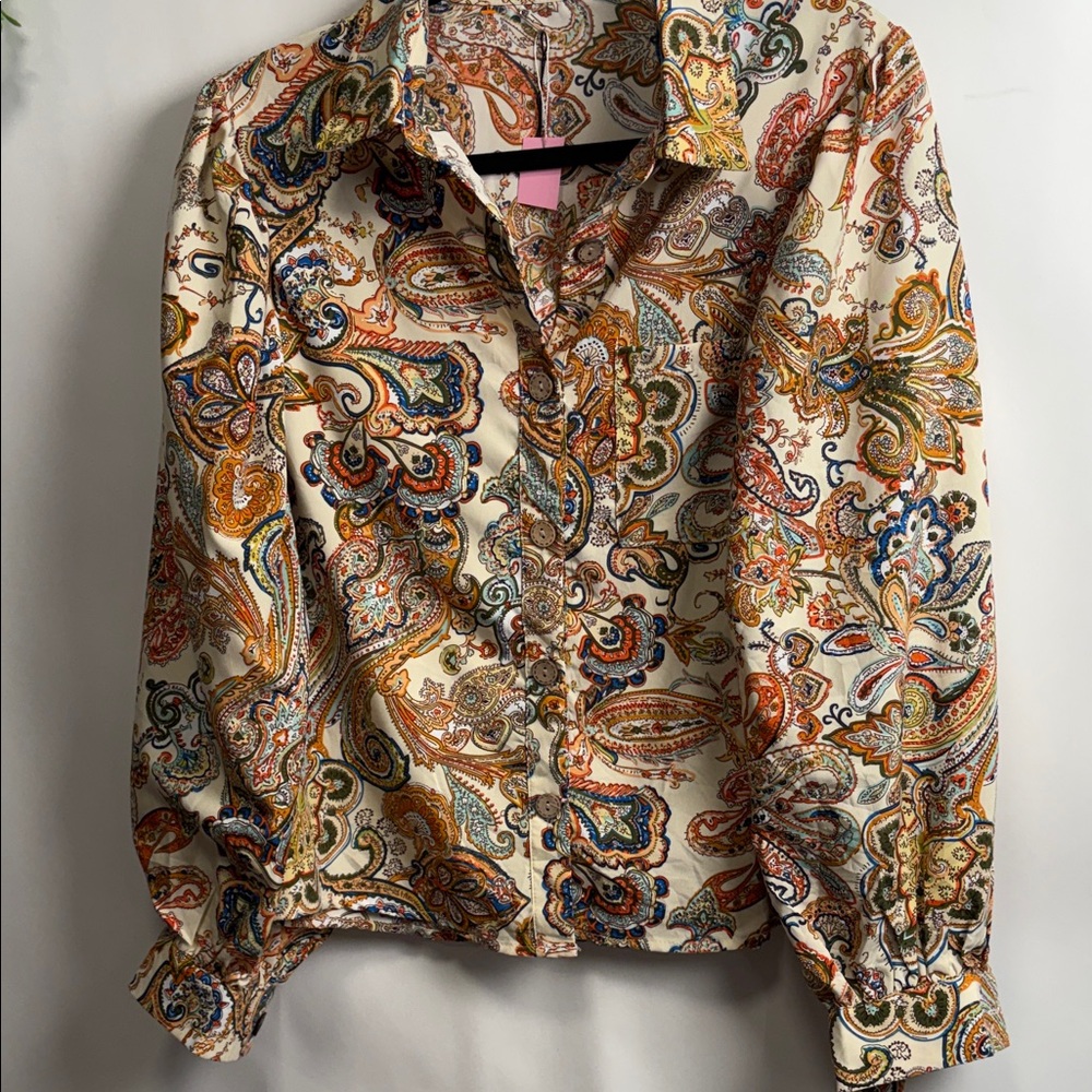 Source Unknown Cream Paisley Button-Front Blouse